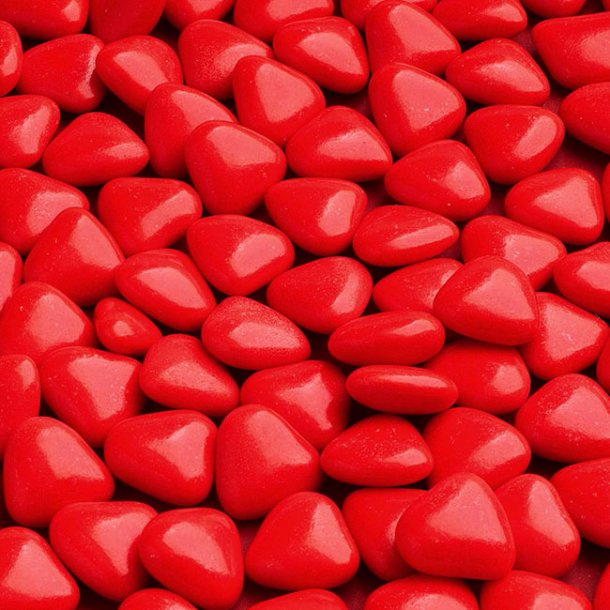 Choko-hjerter i rd, til favors mm. 1 kilo