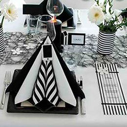 Borddkning Sort/hvid strib