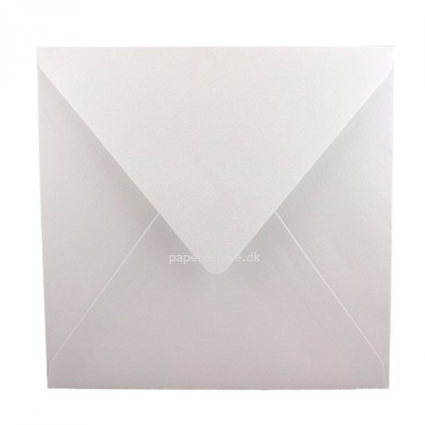 Kuvert, Hvid Metallic/perlemor, 16,5 x 16,5 cm.