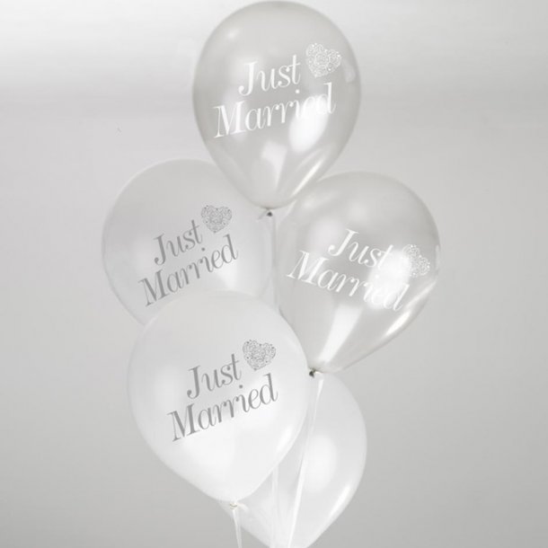 Bryllupsballoner - Just Married hvid/slv, 8 stk.